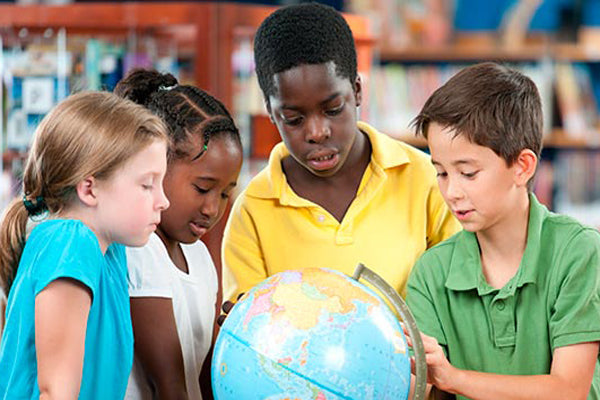 DEI Parenting Hub, how to raise inclusive kids